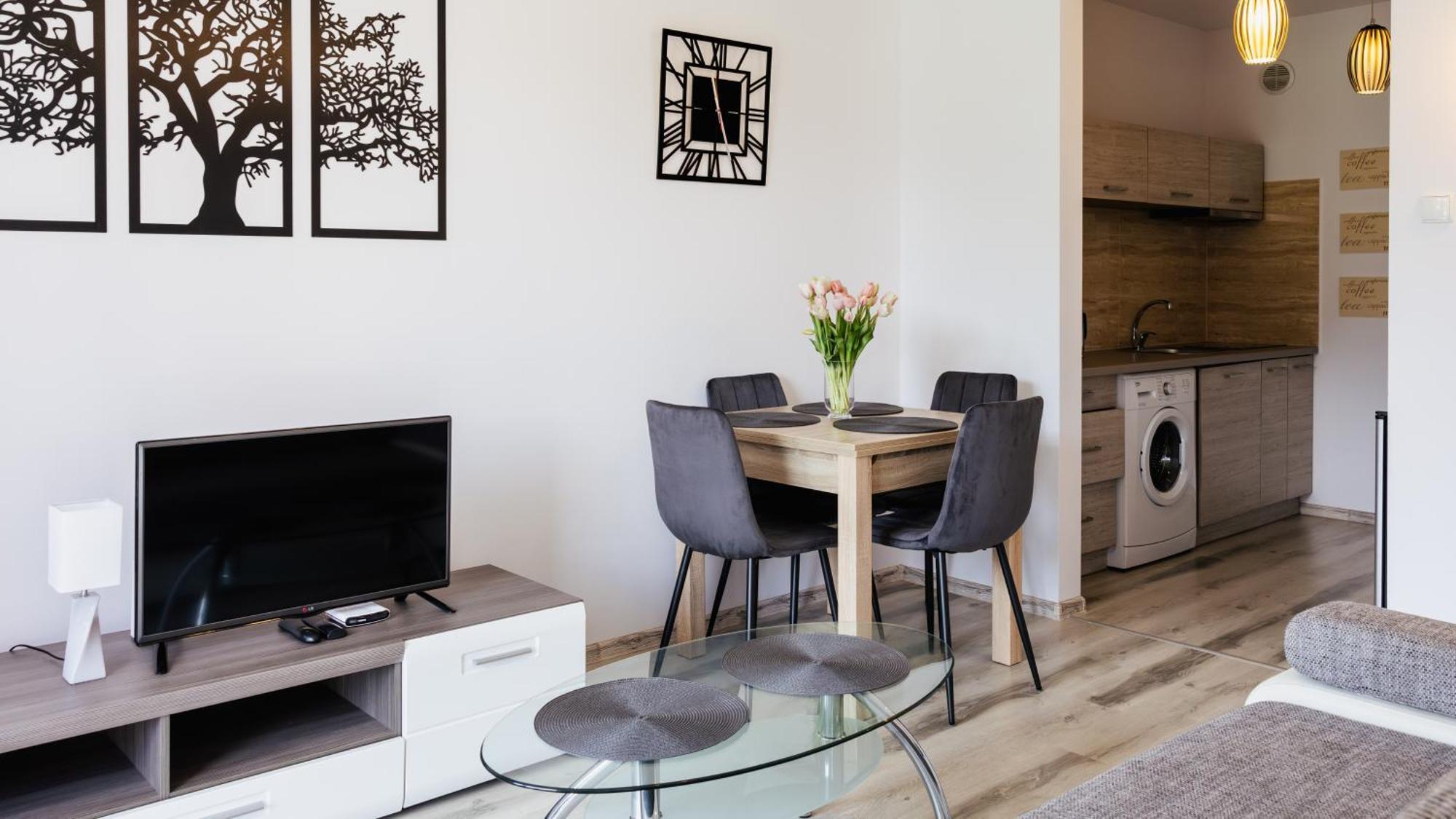 Apartamenty Sun & Snow Wczasowa W Sasiedztwie Lasu I Morza 乌斯特卡 外观 照片