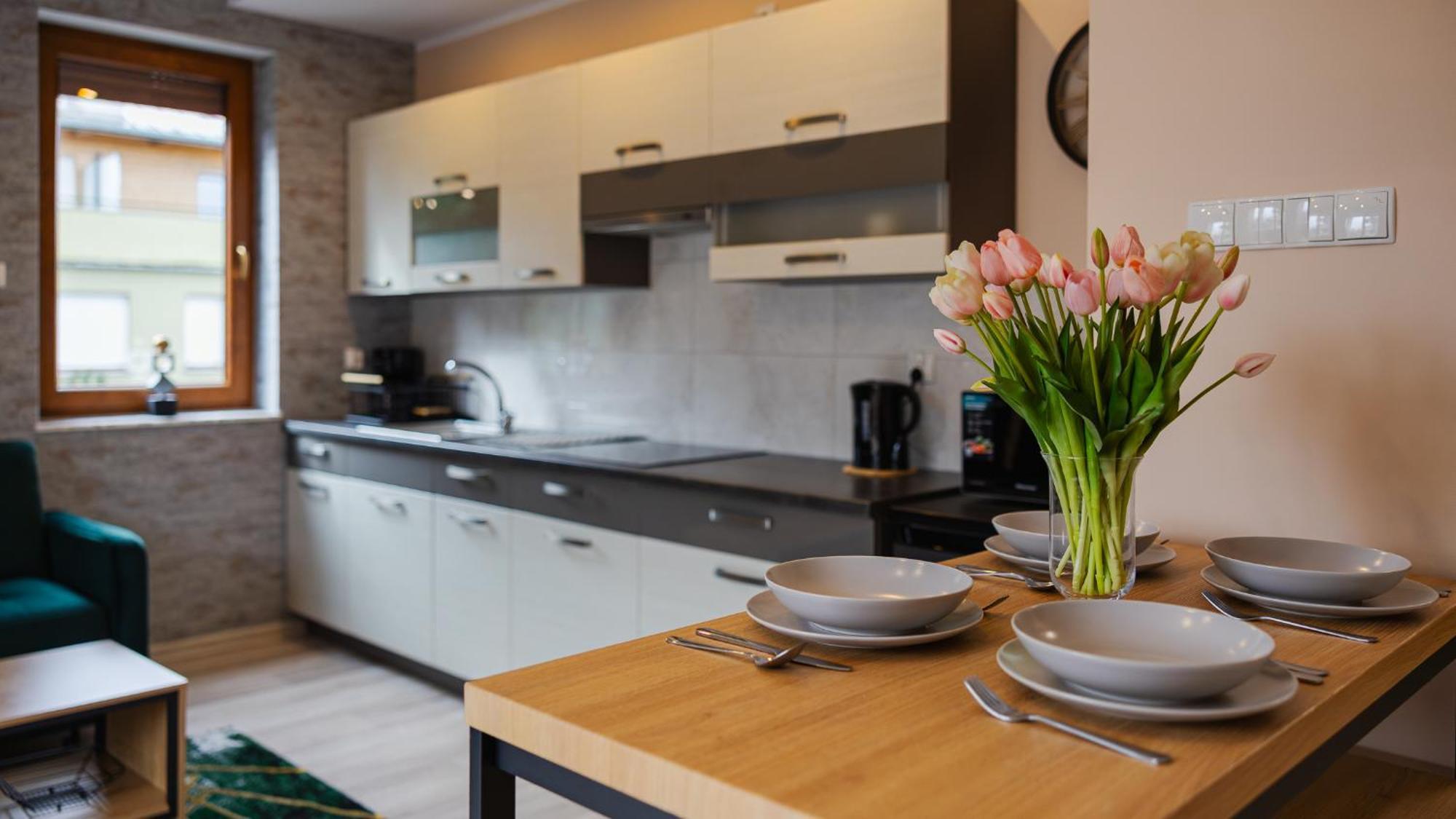 Apartamenty Sun & Snow Wczasowa W Sasiedztwie Lasu I Morza 乌斯特卡 外观 照片